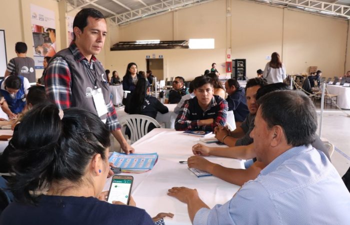 Periodistas y comunicadores de Loja fueron capacitados sobre el proceso de elecciones