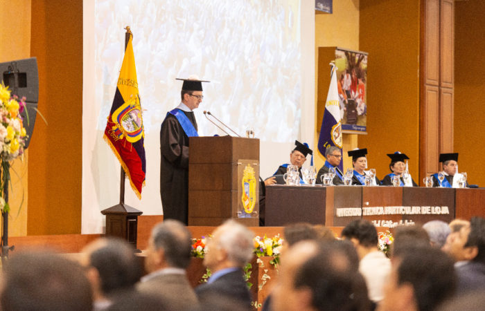 Nuevas autoridades UTPL renuevan misión de excelencia y humanismo para la educación superior