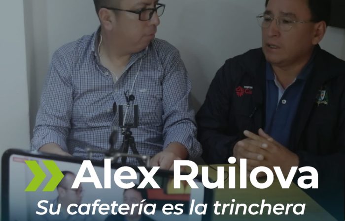 Álex Ruilova Uday: Su cafetería es la trinchera para informar