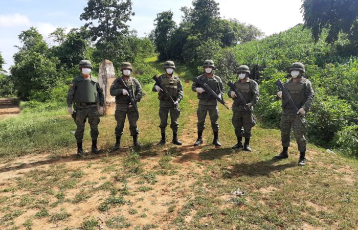 FUERZAS ARMADAS PATRULLAN FRONTERA SUR