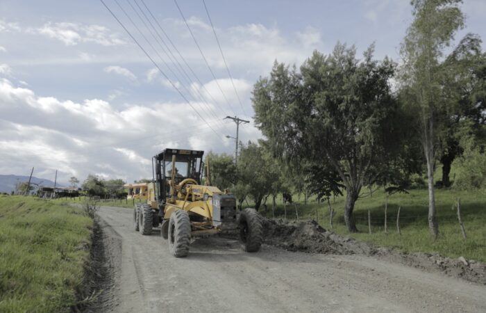 Lastraron Vía Que Conduce A Yanacocha