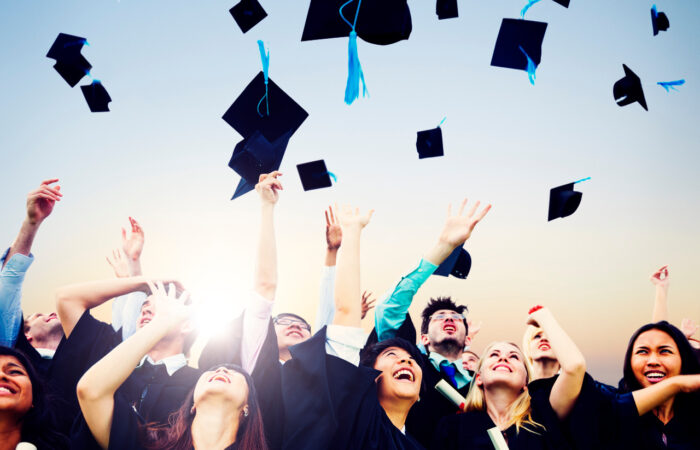Formación de Especialistas en Venta de Vehículos – Edes Business School y Neohyundai
