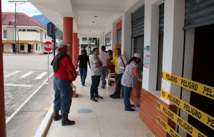 Ciudadanos de Nangaritza se benefician de descuento en el impuesto predial