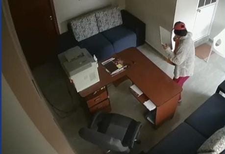 Policía detuvo a mujer por robo en Zapotillo