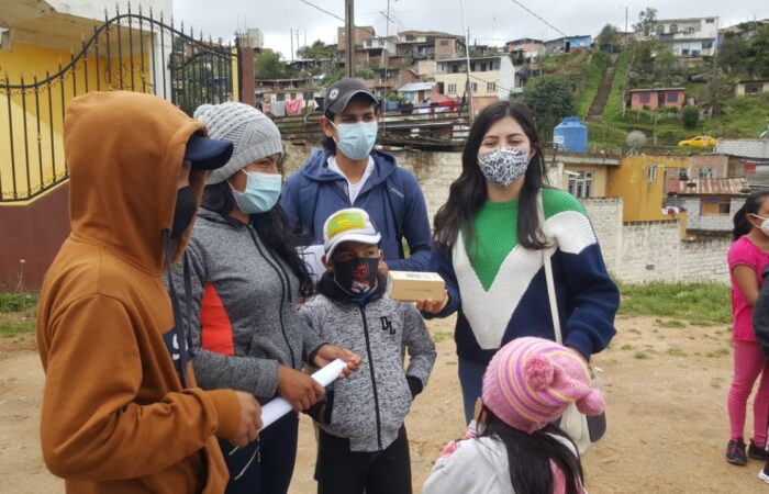UTPL promueve educación, emprendimiento y cultura de paz en el barrio Víctor Emilio Valdivieso