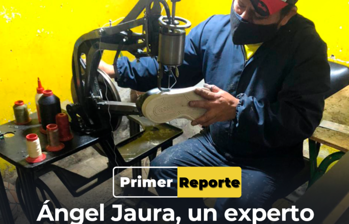 Ángel Jaura, un experto en la confección y arreglo de calzado en Loja