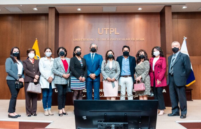 UTPL presentó su sitio web “Patrimonio Cultural UTPL” junto con exposición fotográfica itinerante.