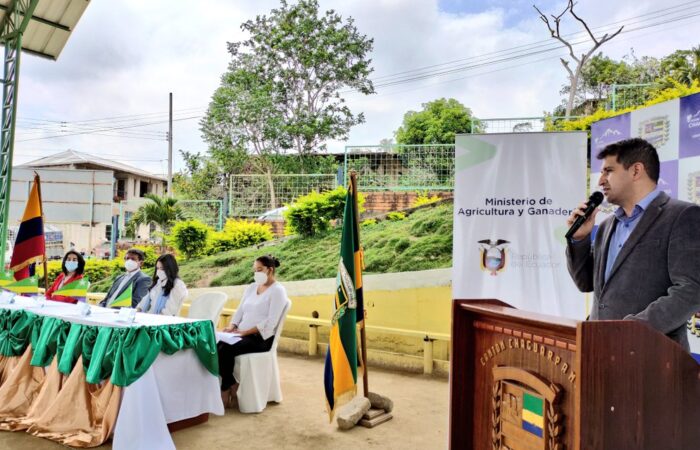 Legalizan 142 títulos de propiedad de tierras en Chaguarpamba