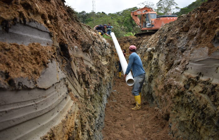 Inició La Construcción Del Alcantarillado Sanitario  En El Valle Del Quimi