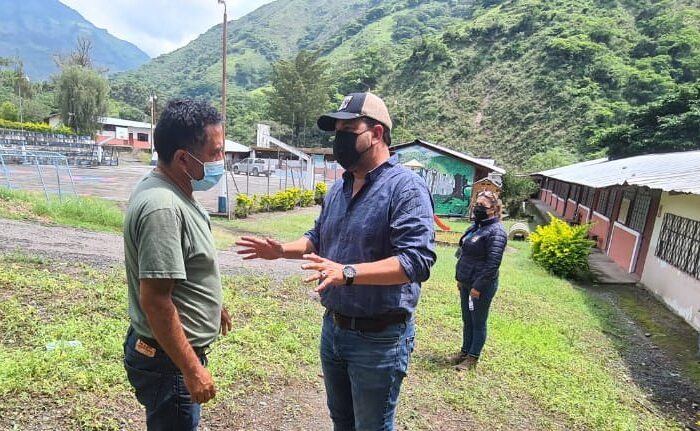 Recorridos y gestiones territoriales son una prioridad para el gobernador Mancino