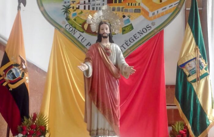 Sagrado Corazón de Jesús aviva la fe de los Sozoranguenses