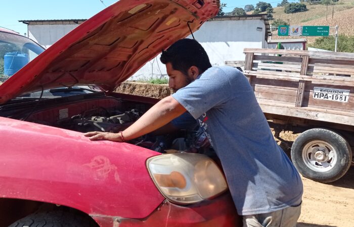 El Rapidito, taller de electromecánica al servicio de Pindal