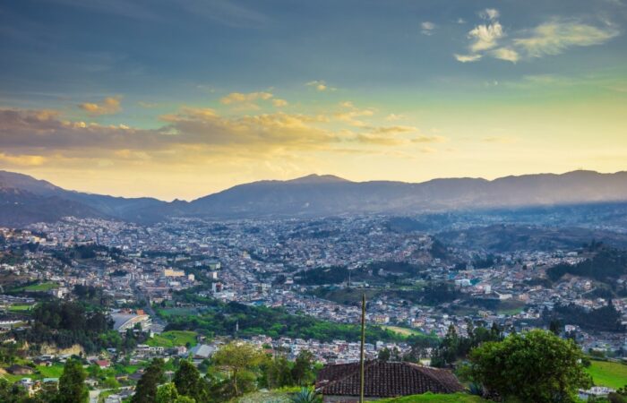 Pavimento de barrios de área consolidada de la ciudad ha cumplido su vida útil