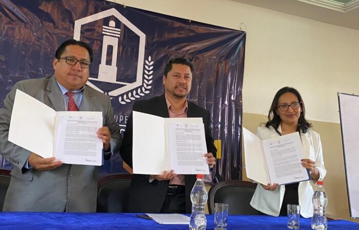 MIES Suscribe Convenio Que Permite A Jóvenes De Loja Su Vinculación Con Servicios Sociales