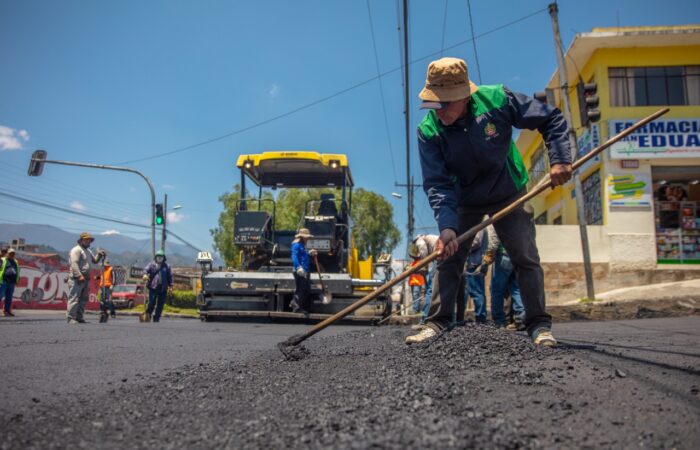 Municipio Continúa Con Trabajos De Mejoramiento Vial En Varios Sectores