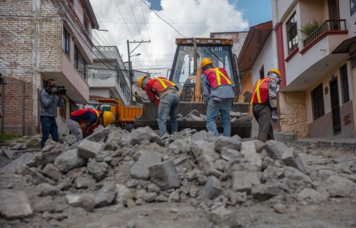 Iniciaron Trabajos En La Calle Epiclachima