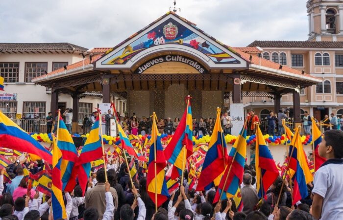 Loja Celebra 202 Años De Independencia