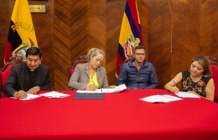 Se Firman Convenios Para Cuidado De Espacios Verdes