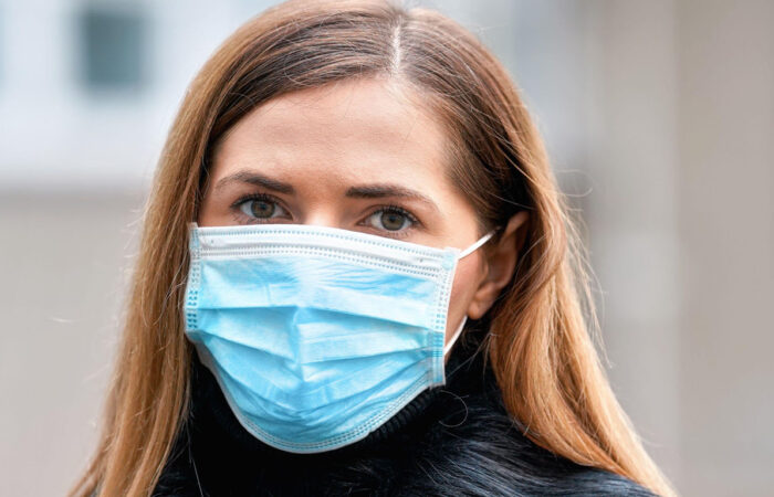 COE exhorta al uso obligatorio de la mascarilla