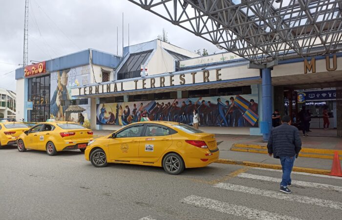 Segundo día de feriado con poco movimiento en la Terminal Terrestre de Loja