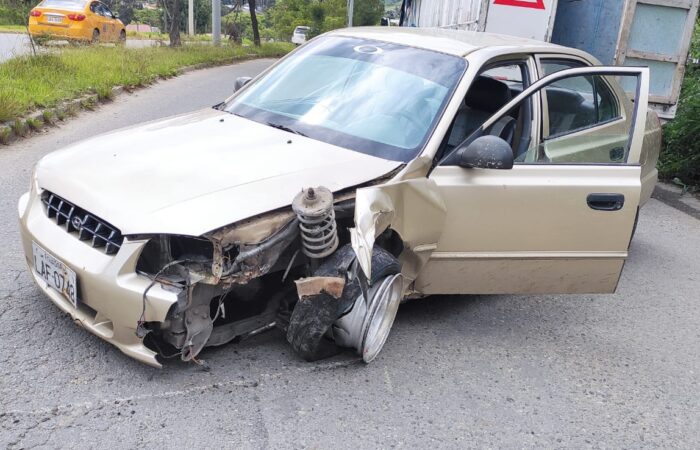 Falla mecánica originó un accidente
