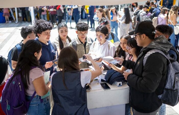 Más de 2 mil estudiantes participaron de la feria UTPL
