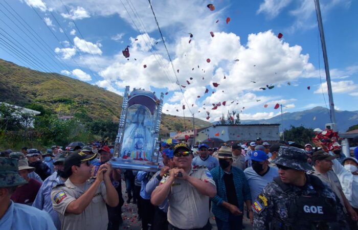 SAN PEDRO DE LA BENDITA TIENE TODO LISTO PARA RECIBIR A LA SAGRADA IMAGEN DE LA VIRGEN DE EL CISNE