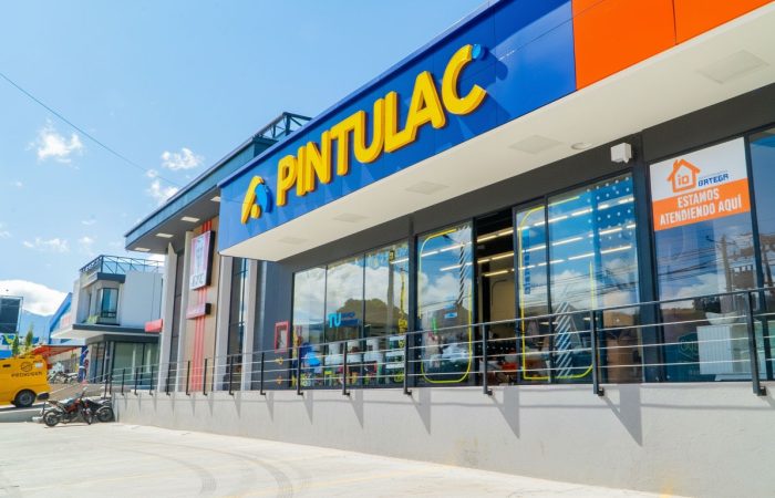 LA RUTA DEL MAESTRO LLEGA A LOJA: Pintulac inaugura su tienda número 72 en Plaza Norte