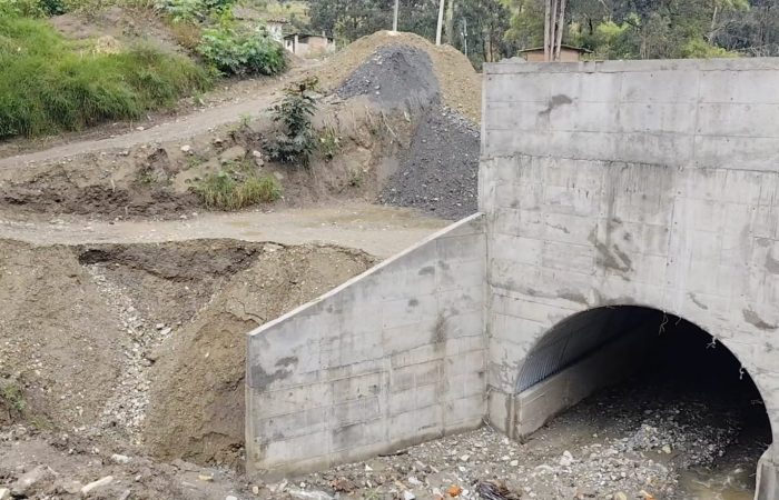 Por finalizar trabajos en el barrio Vicente Rocafuerte