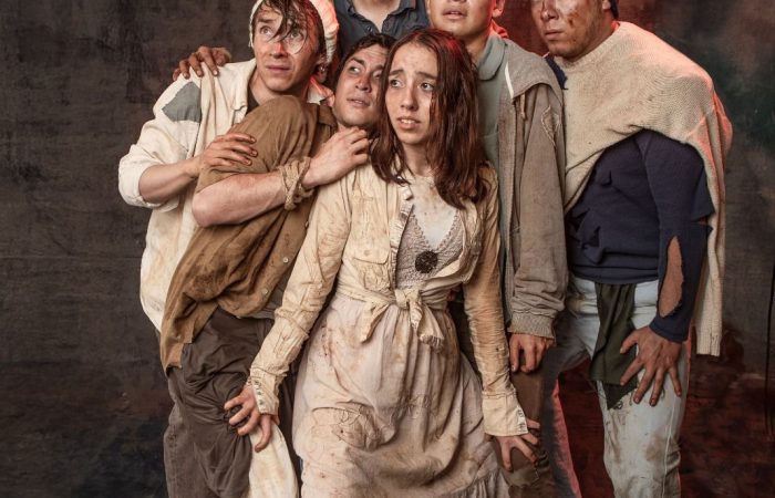 Cuerpos Danza presenta obra teatral en Loja